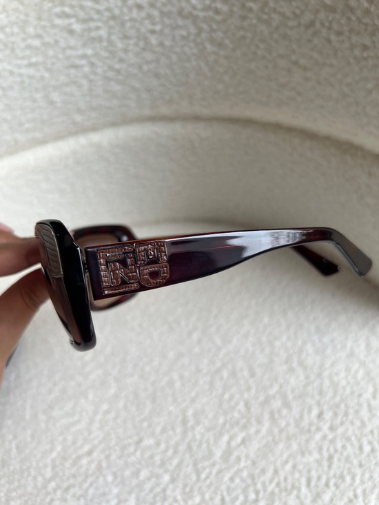 Authentic Fendi Oversize sunglasses